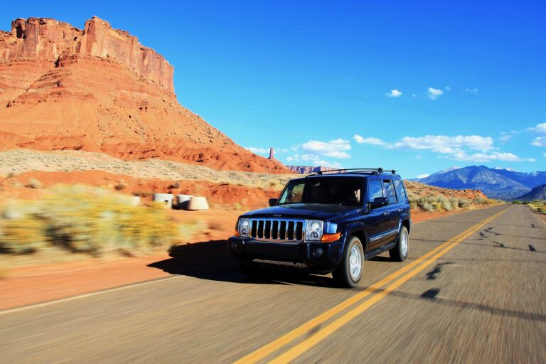 Road Trip Denver to Moab – Jeep Commander Hemi