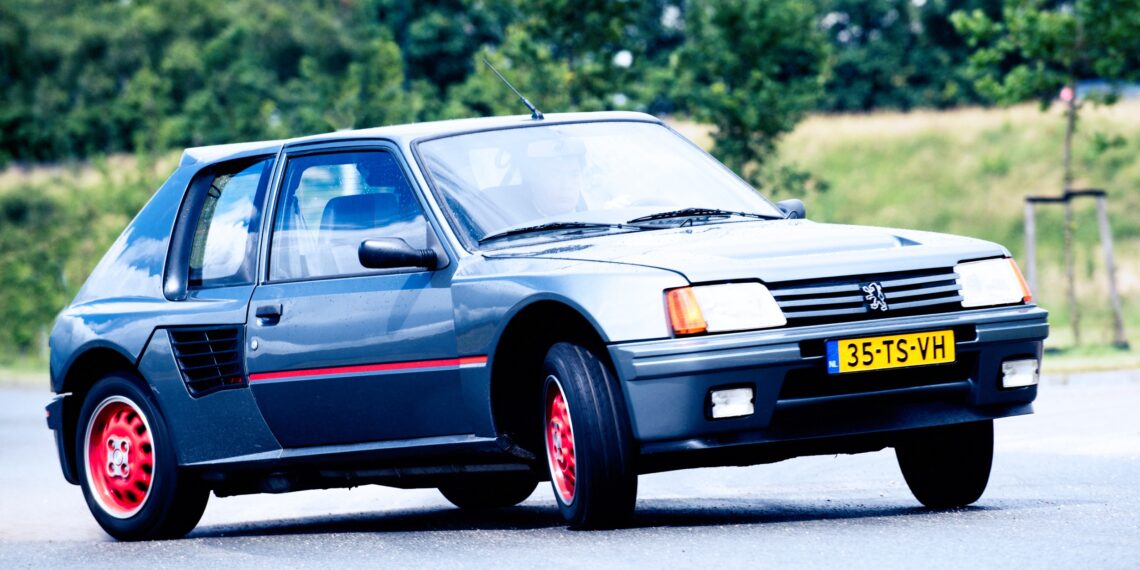 Peugeot 205 Turbo 16